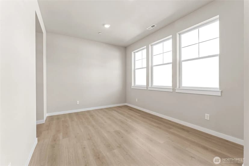 Property photo for 3716 98th Avenue Ct E #03, Edgewood photo 9