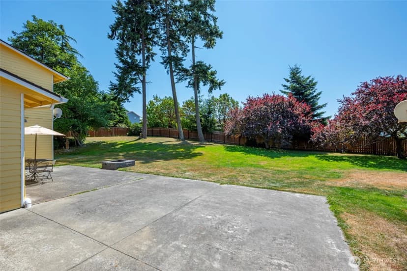 Property photo for 2122 Colonial Way, Oak Harbor photo 32