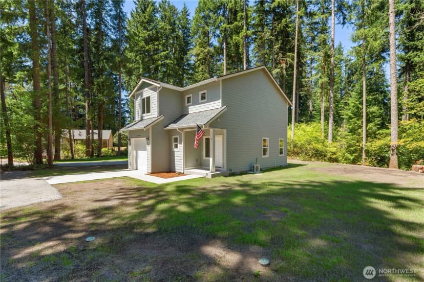 Property photo for 17519 Loop Lane Se, Yelm photo 2