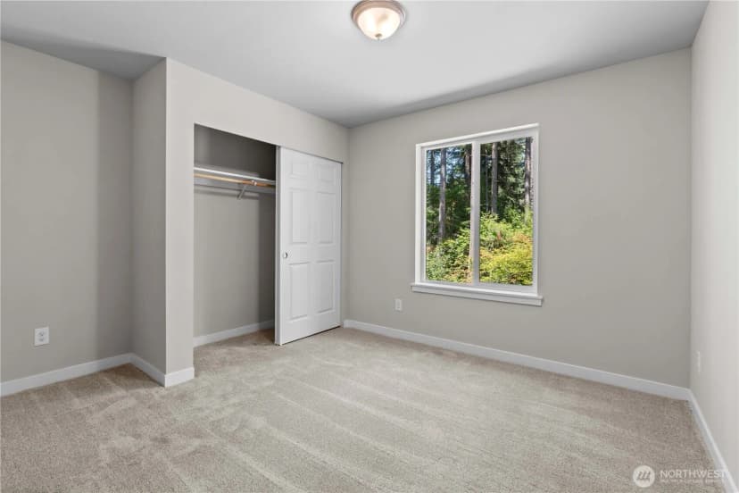 Property photo for 17519 Loop Lane Se, Yelm photo 14