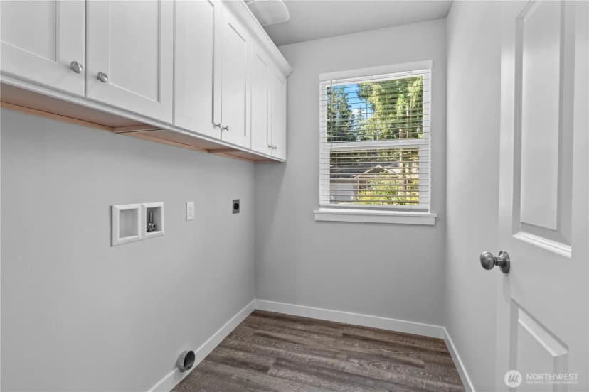 Property photo for 21720 N Clear Lake Boulevard Se, Yelm photo 20