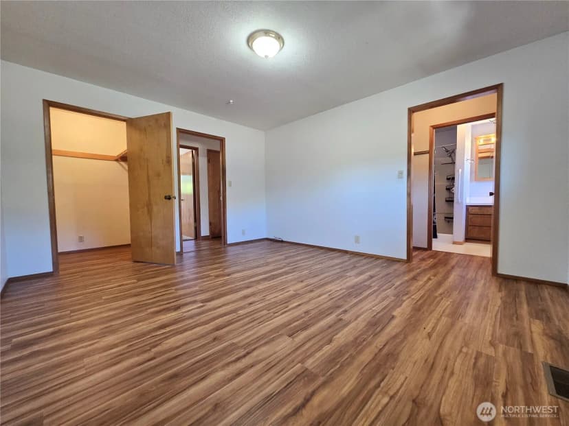 Property photo for 260 Evergreen Loop, Forks photo 16