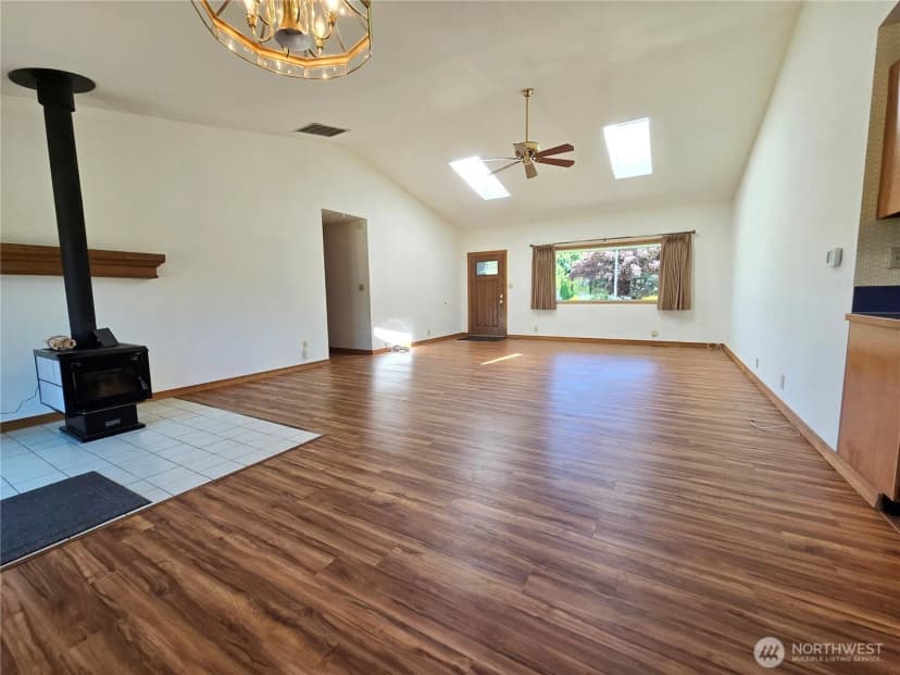 Property photo for 260 Evergreen Loop, Forks photo 5