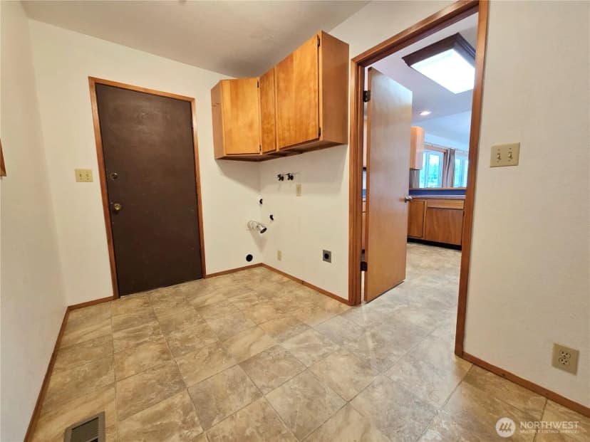 Property photo for 260 Evergreen Loop, Forks photo 12