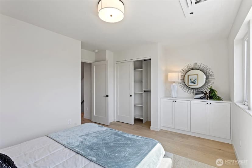Property photo for 3812 31st Avenue W #b, Seattle photo 15