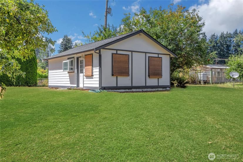 Property photo for 914 109th Avenue Ct E, Edgewood photo 32