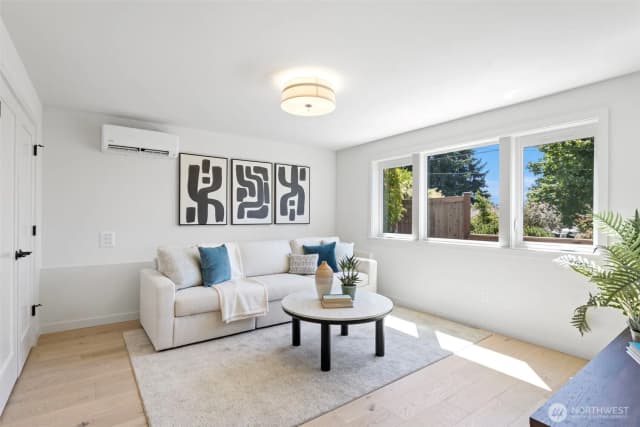 Property photo for 3812 31st Avenue W, Seattle photo 5