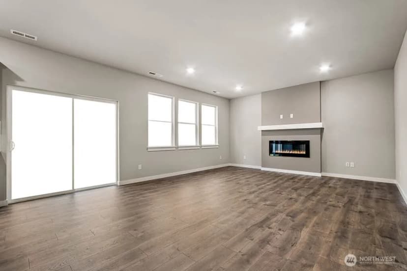 Property photo for 9905 38th Street Ct E #39, Edgewood photo 11