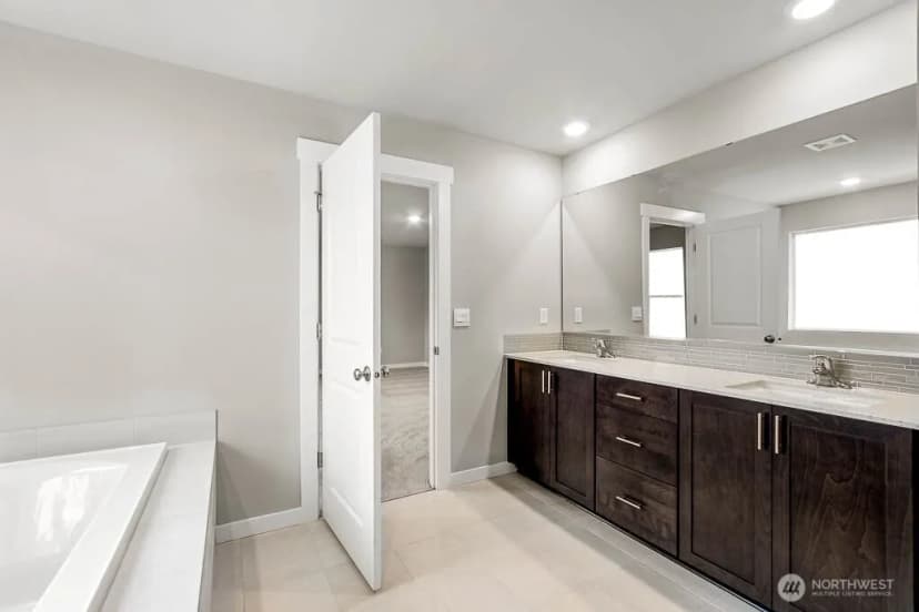 Property photo for 9905 38th Street Ct E #39, Edgewood photo 27