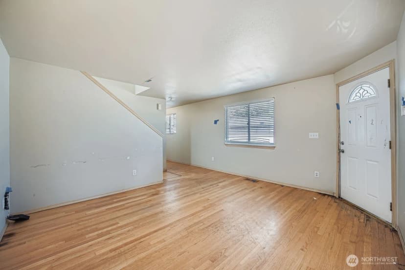 Property photo for 8811 2nd Avenue S, Seattle photo 5