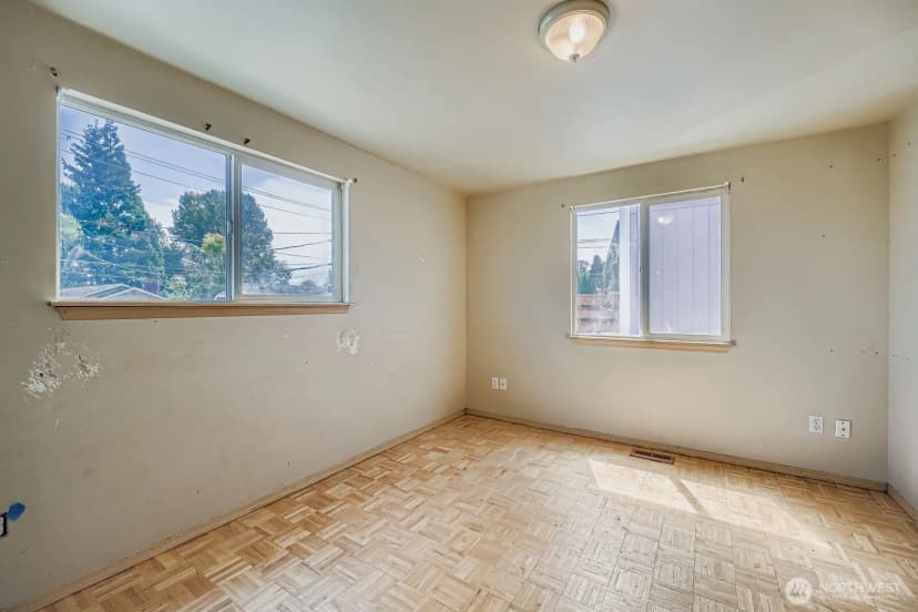 Property photo for 8811 2nd Avenue S, Seattle photo 10