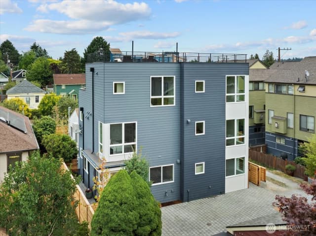Property photo for 745 N 71st Street, Seattle