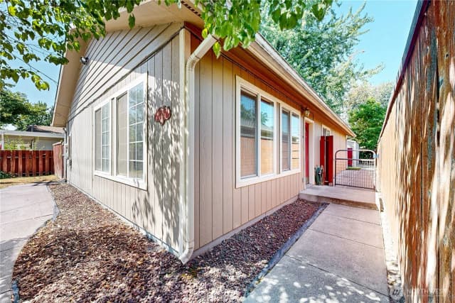 Property photo for 514 School Avenue, Walla Walla photo 3