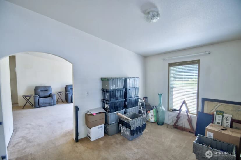 Property photo for 930 Tipsoo Loop N, Rainier photo 25