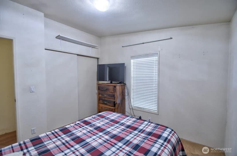 Property photo for 930 Tipsoo Loop N, Rainier photo 22