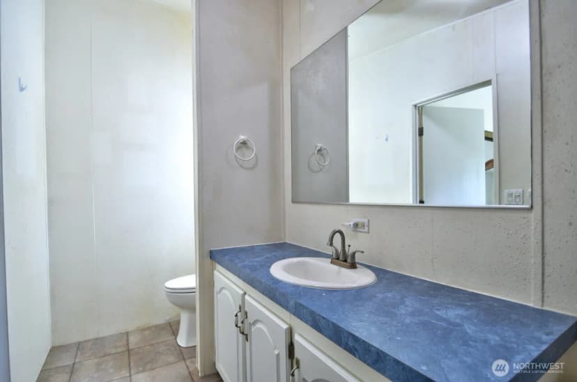 Property photo for 930 Tipsoo Loop N, Rainier photo 20