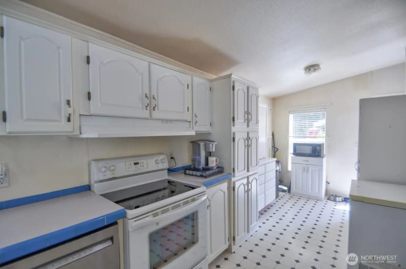 Property photo for 930 Tipsoo Loop N, Rainier photo 16