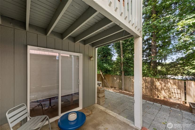 Property photo for 10307 Ave 46th Avenue Ne, Seattle photo 26