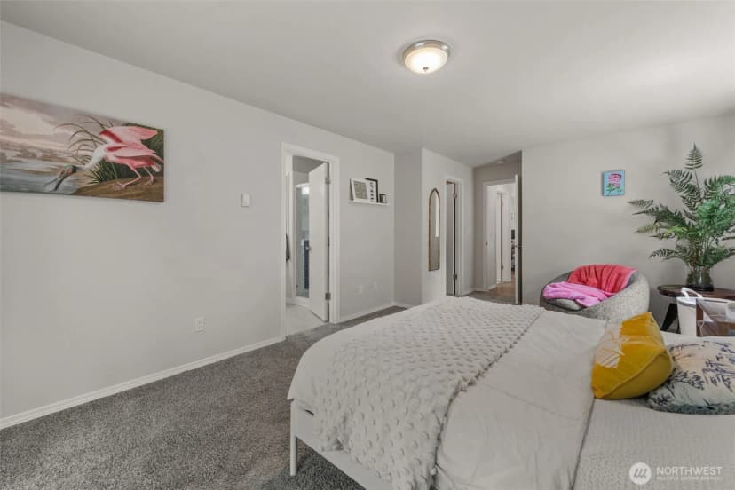 Property photo for 10307 Ave 46th Avenue Ne, Seattle photo 13