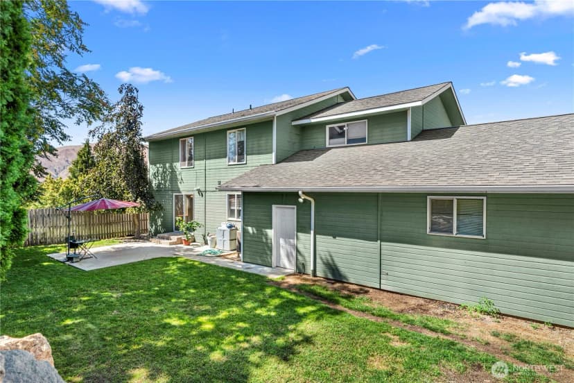 Property photo for 717 S Lexington Place, East Wenatchee photo 39