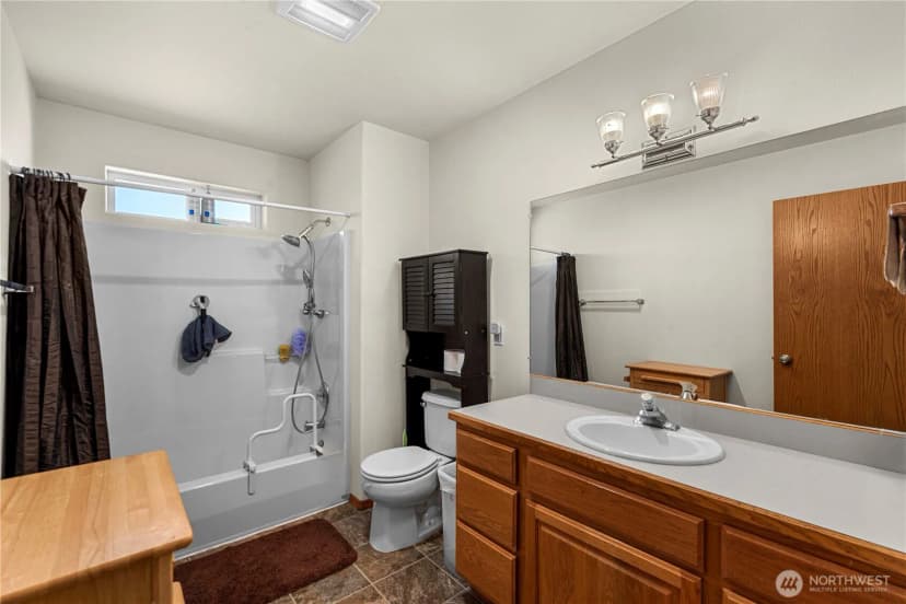 Property photo for 717 S Lexington Place, East Wenatchee photo 28