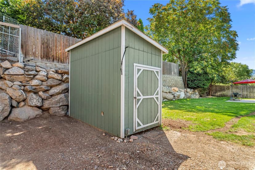 Property photo for 717 S Lexington Place, East Wenatchee photo 36