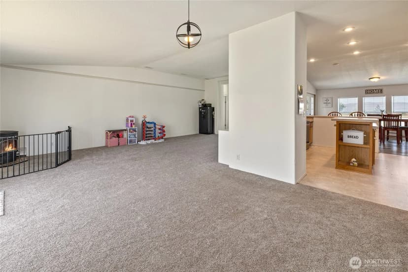 Property photo for 2801 Clerf Road, Ellensburg photo 11