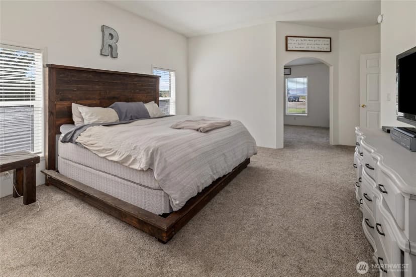 Property photo for 2801 Clerf Road, Ellensburg photo 15