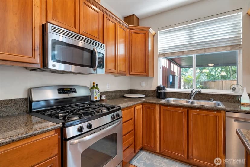 Property photo for 12900 Se 268th Street #c2, Kent photo 6