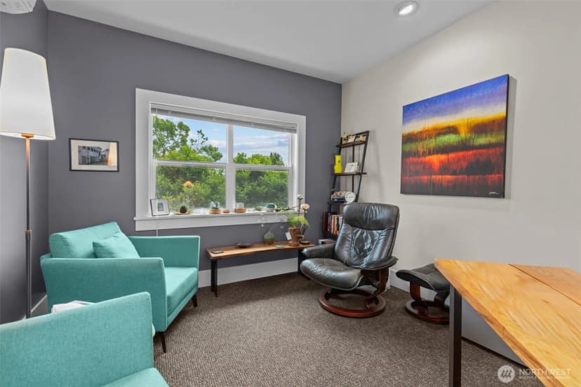 Property photo for 4510 Thackeray Ne, Seattle photo 26