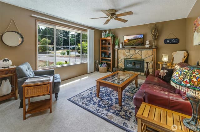Property photo for 11630 211th Avenue E, Bonney Lake photo 5
