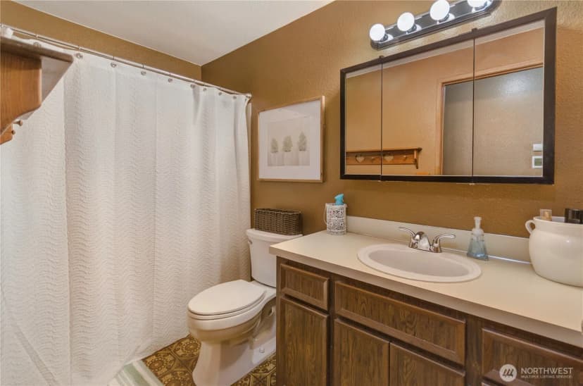 Property photo for 11630 211th Avenue E, Bonney Lake photo 11