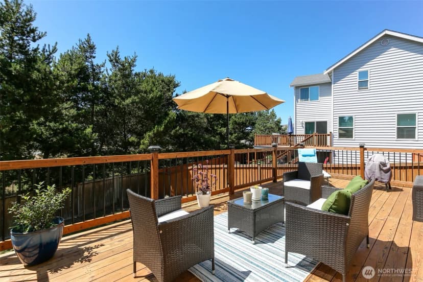 Property photo for 1003 Nw Kelly Place, Oak Harbor photo 15