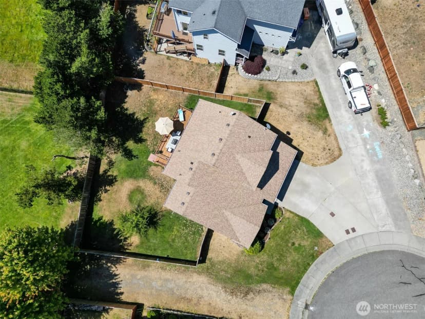 Property photo for 1003 Nw Kelly Place, Oak Harbor photo 30