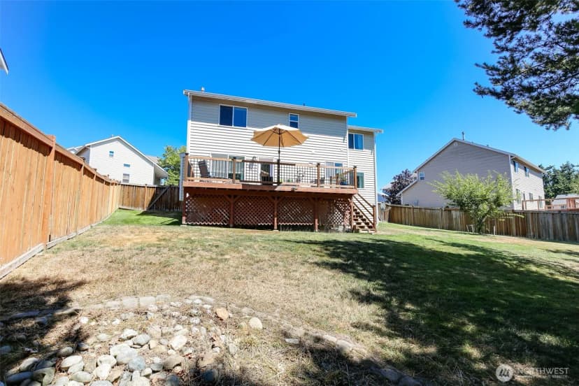 Property photo for 1003 Nw Kelly Place, Oak Harbor photo 17