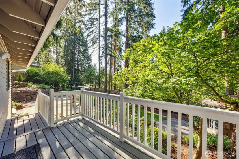 Property photo for 21232 Ne 12th Street, Sammamish photo 22