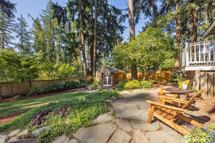 Property photo for 21232 Ne 12th Street, Sammamish photo 3