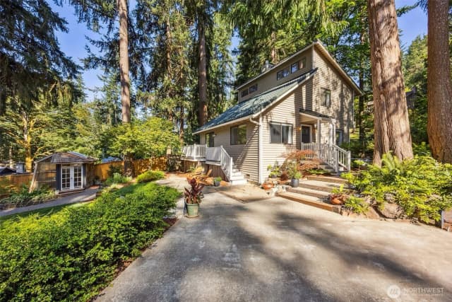 Property photo for 21232 Ne 12th Street, Sammamish