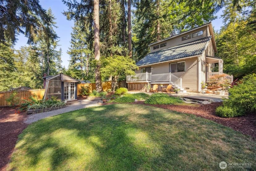 Property photo for 21232 Ne 12th Street, Sammamish photo 2