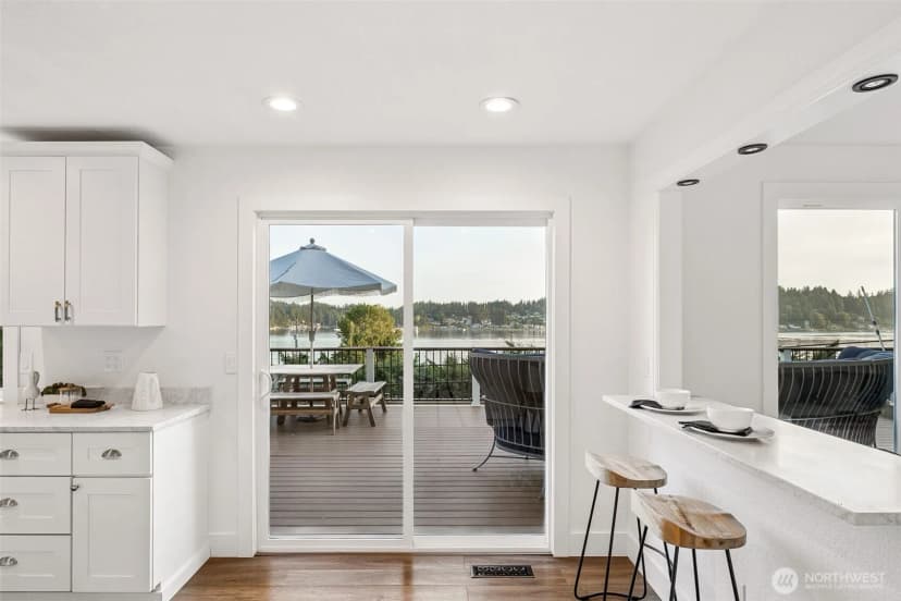 Property photo for 8107 Warren Drive Nw, Gig Harbor photo 12