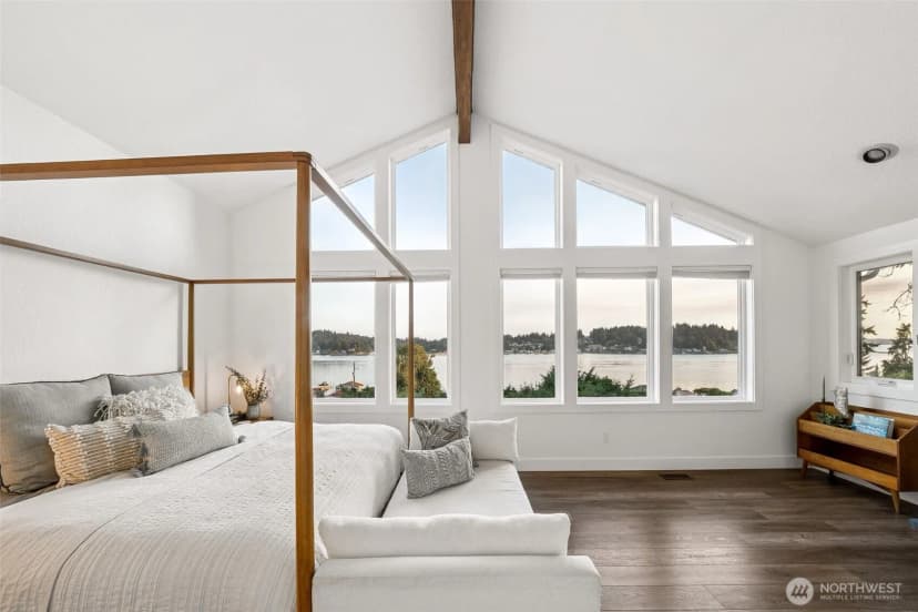 Property photo for 8107 Warren Drive Nw, Gig Harbor photo 16