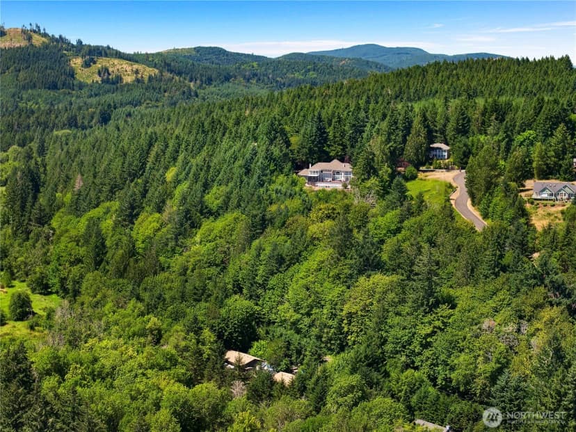 Property photo for 7027 Sunrise Ridge Lane Nw, Olympia photo 37
