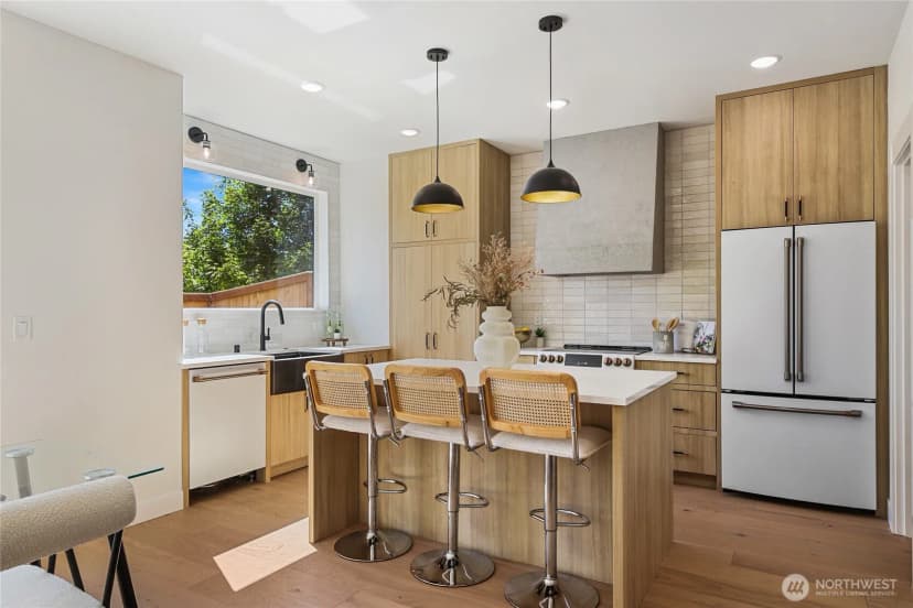 Property photo for 1803 Sw Elmgrove Street, Seattle photo 6