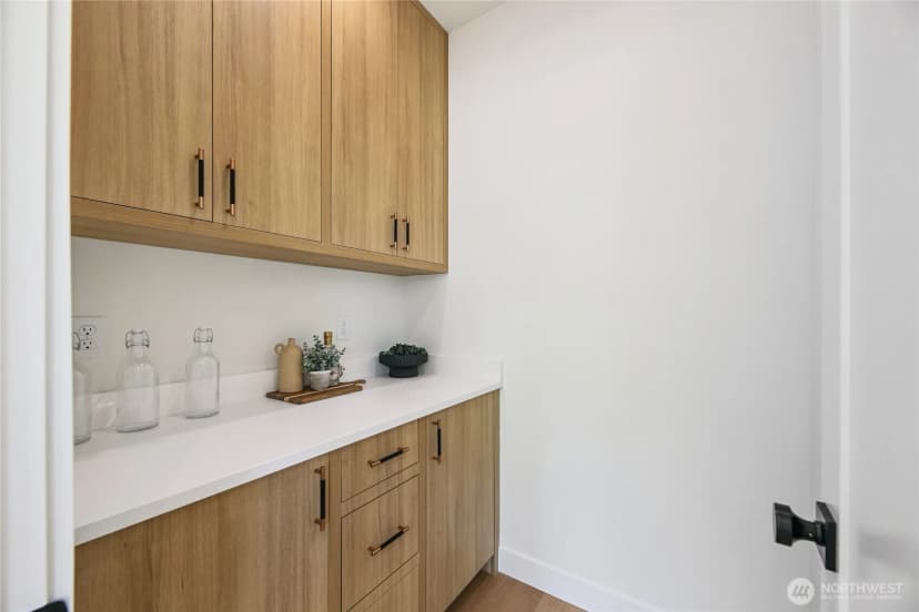 Property photo for 1803 Sw Elmgrove Street, Seattle photo 11