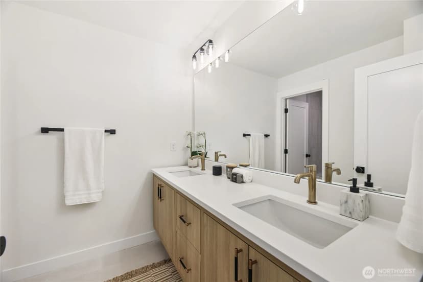 Property photo for 1803 Sw Elmgrove Street, Seattle photo 23
