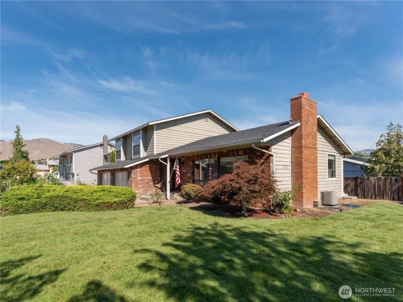 Property photo for 901 Willis Street, Wenatchee photo 4