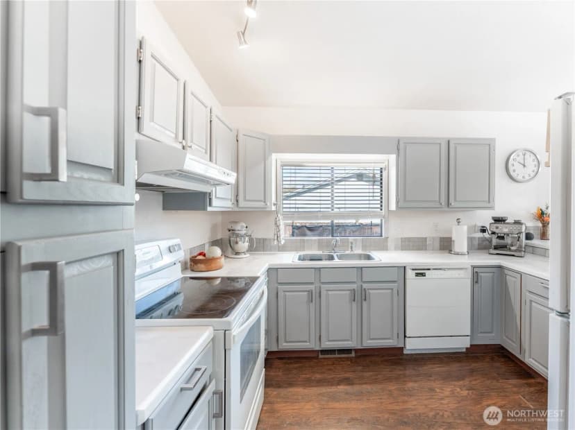 Property photo for 901 Willis Street, Wenatchee photo 13