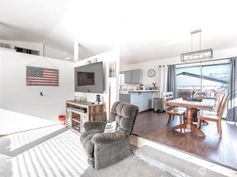 Property photo for 901 Willis Street, Wenatchee photo 7