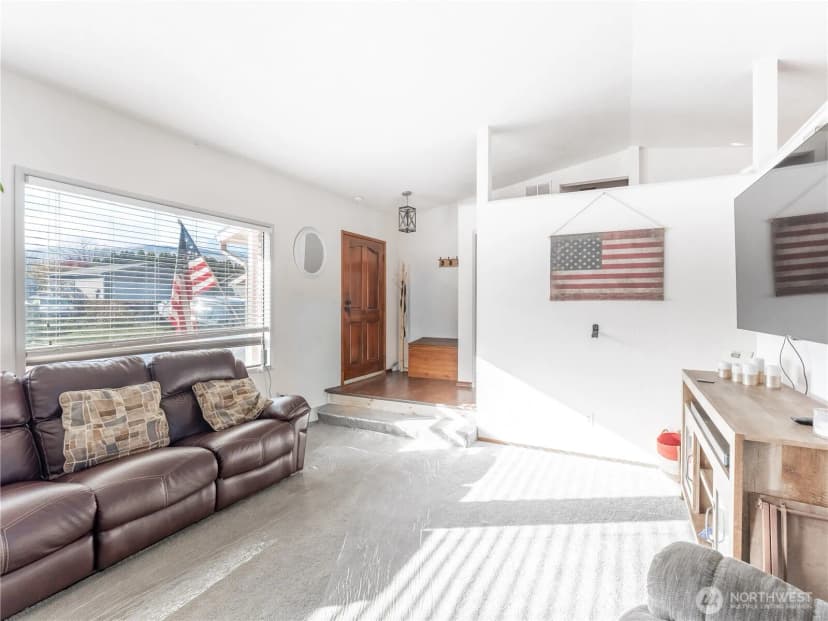 Property photo for 901 Willis Street, Wenatchee photo 11