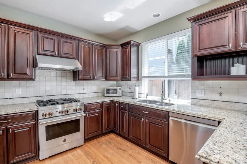Property photo for 7016 82nd Street Ct E, Puyallup photo 14